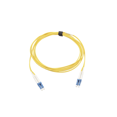 Jumper de Fibra Óptica Monomodo (OS2), XGLO, Riser, LC/UPC-LC/UPC Duplex, OFNR, Color Amarillo, 10 Metros (32.81 Pies) | FJ2-LCULCUL-10
