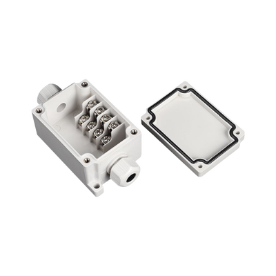 Caja de Conexión Exterior con Conexión Lateral para 4 Líneas (doble tornillo). Incluye Glándulas. | PST-TJ-4P