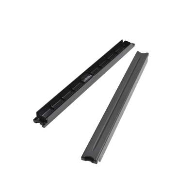 Tapa Ciega Para Rack Estándar de 19in, 1UR, Sin Herramientas para su Instalación, Color Negro, 10 Piezas | PNL-TBLNK010-1S